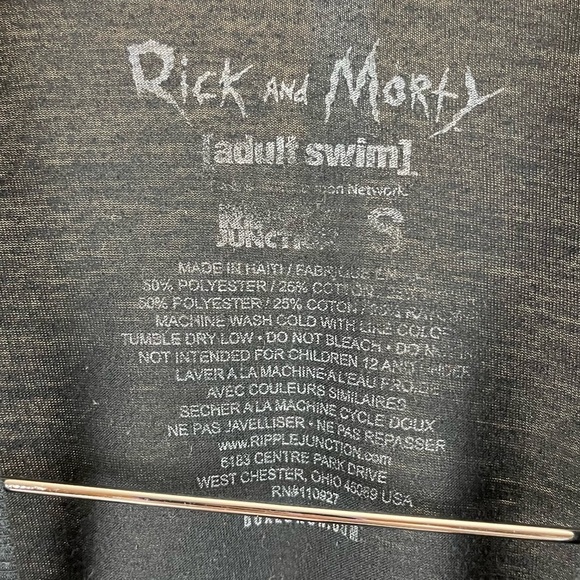 Rick & Morty Size Small UFO Planets Space Ooze Crewneck Graphic Tee Shirt - Picture 4 of 5